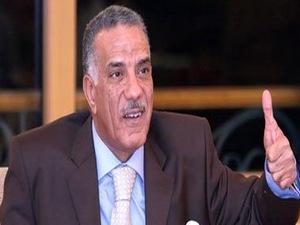 زكريا عبد العزيز: مرسى هو الفائز ويجب ألا يحلف اليمين أمام الدستورية